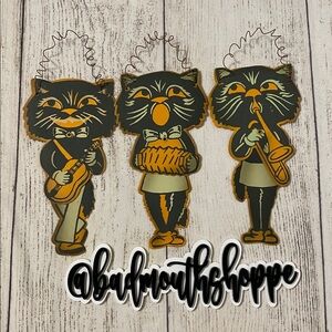 Vintage Inspired Set of 3 Black Cat Musicians Jointed Metal Ornaments Decor